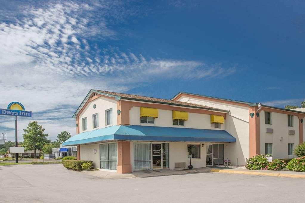 Econo Lodge Cherry Point Havelock Exterior foto